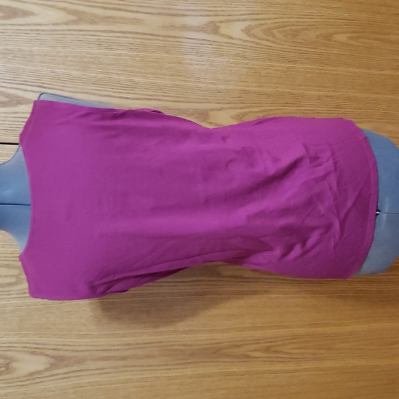 RQT - Beautiful Burgundy Tank - Ladies Medium - Picture 11 of 11